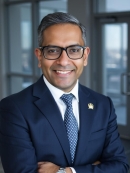Headshot of Mayur Narayan