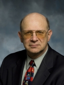 Headshot of Louis Amorosa
